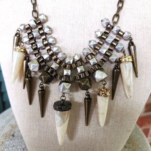 Chunky Tribal Statement Chain Necklace w/Silver Beads & Faux Ivory Spikes - Picture 3 of 8